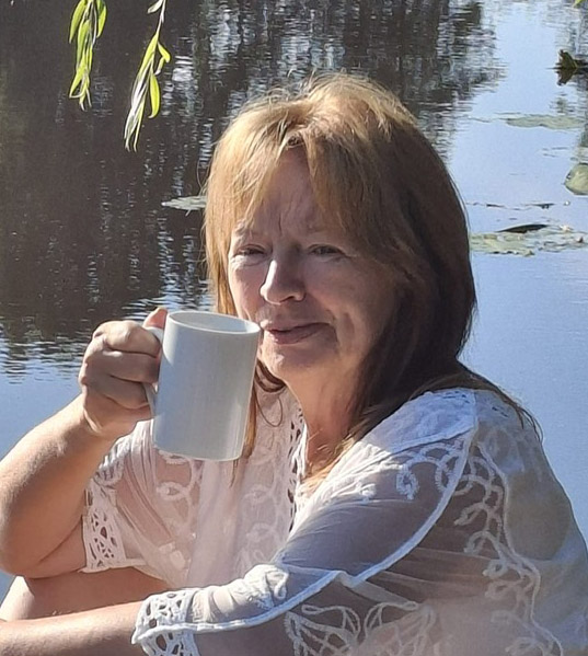 Renate Behrens